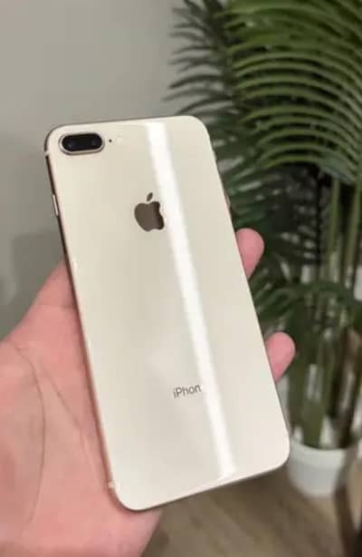Apple iPhone 8 Plus 64gb 10/10 condtion