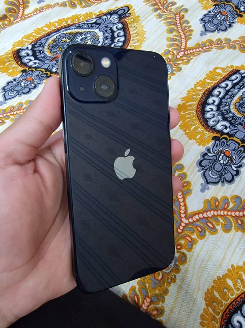 Apple iPhone 13 3