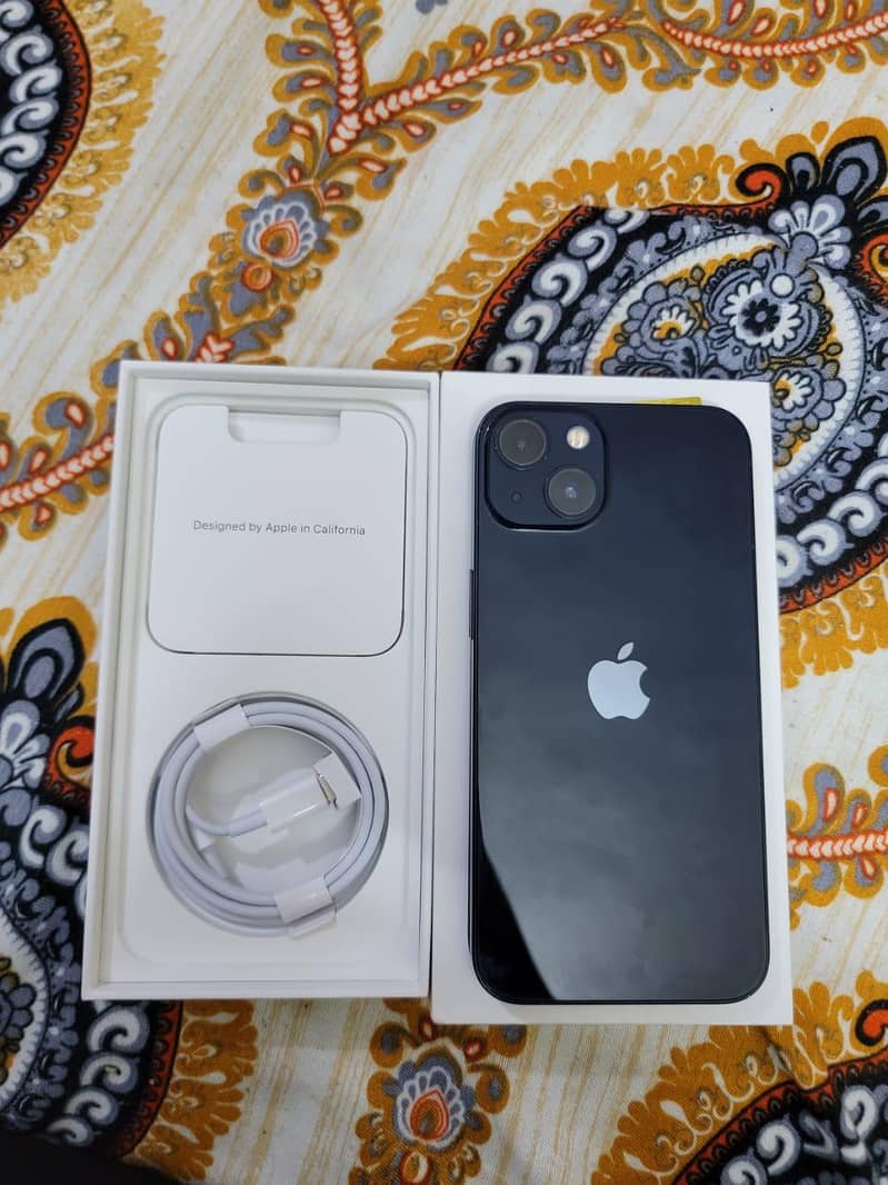 Apple iPhone 13 7