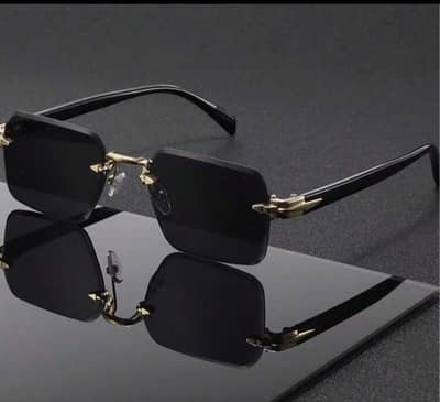 Glasses in beautiful design in wholesale sale price