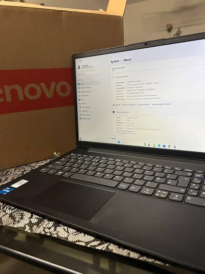 Lenovo V5 G4