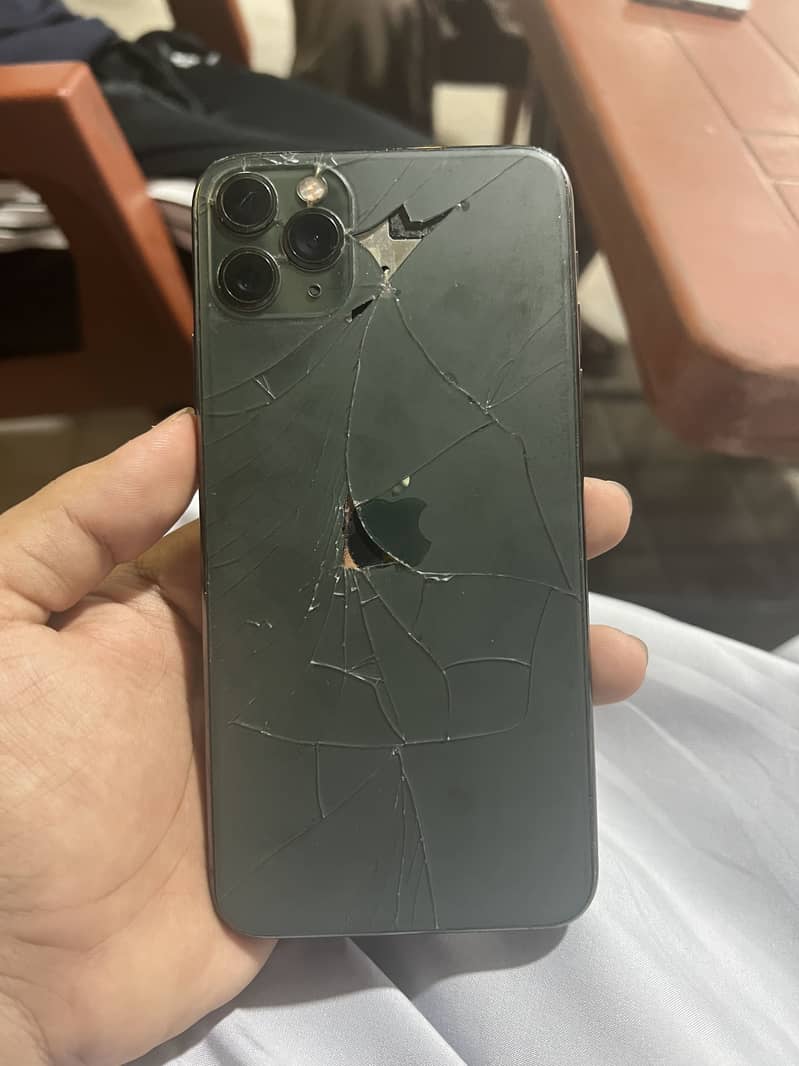 Apple iPhone 11 Pro Max 5