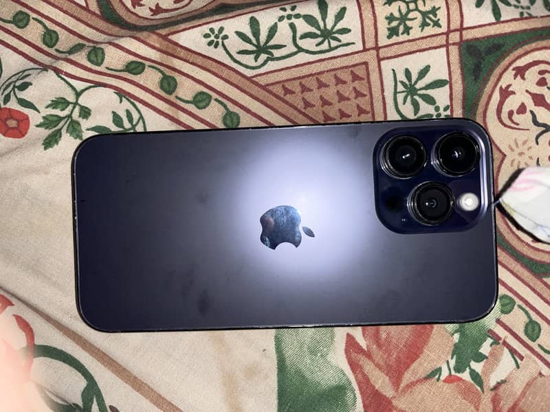 Apple iPhone 14 Pro Max 3