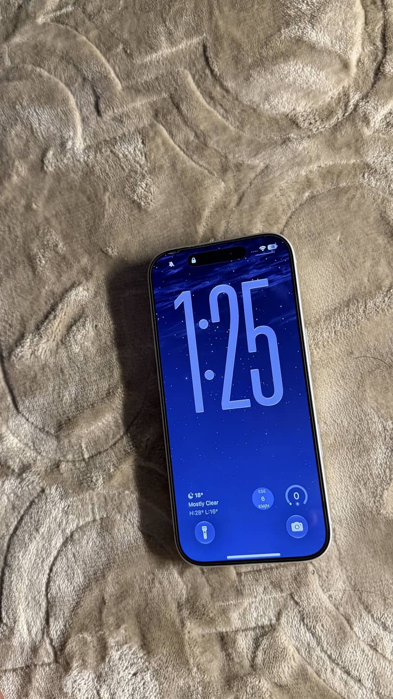 Apple iPhone 17 Pro 0