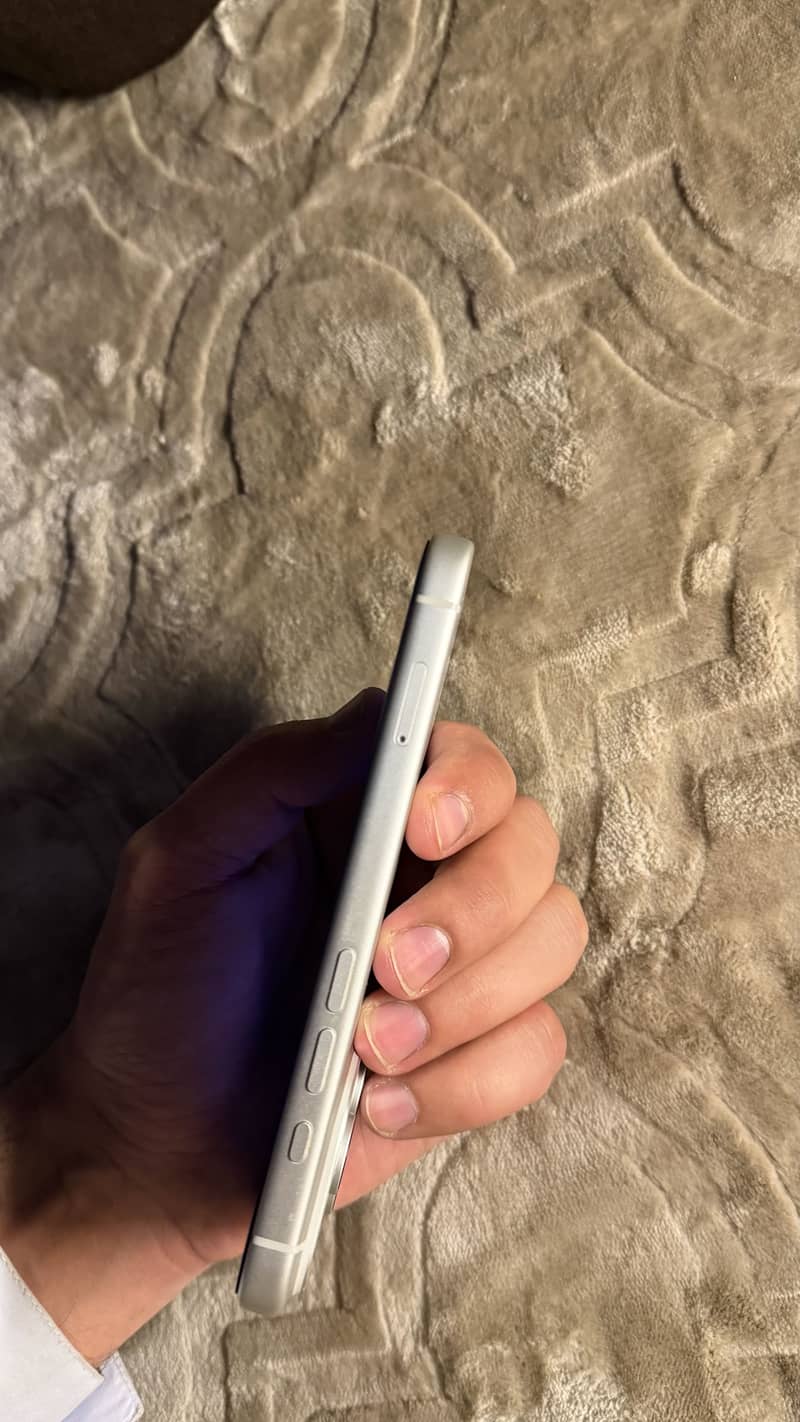 Apple iPhone 17 Pro 4