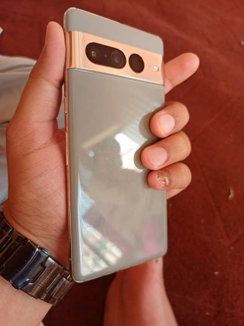 Google Pixel 7 Pro 7