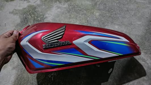 Honda 125 Tanki Tappy and side