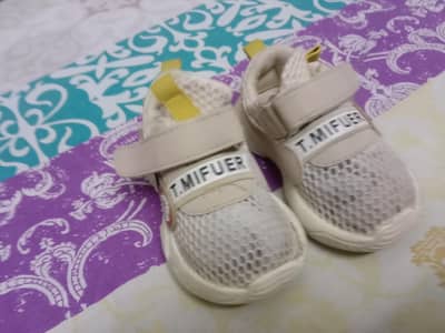 kids shoes