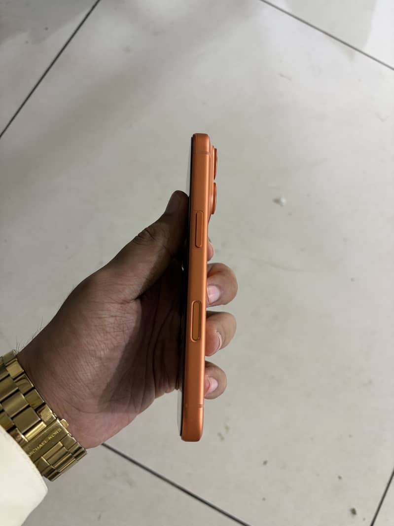 Apple iPhone 17 Pro 1