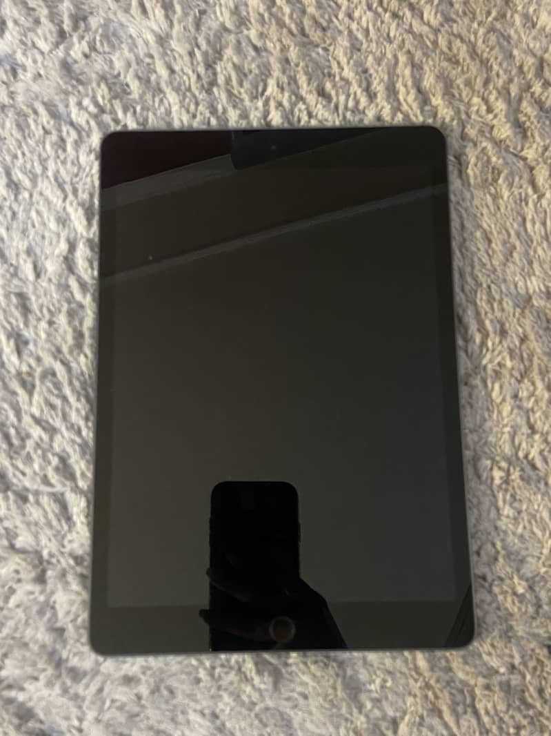 Ipad 8th generation 1