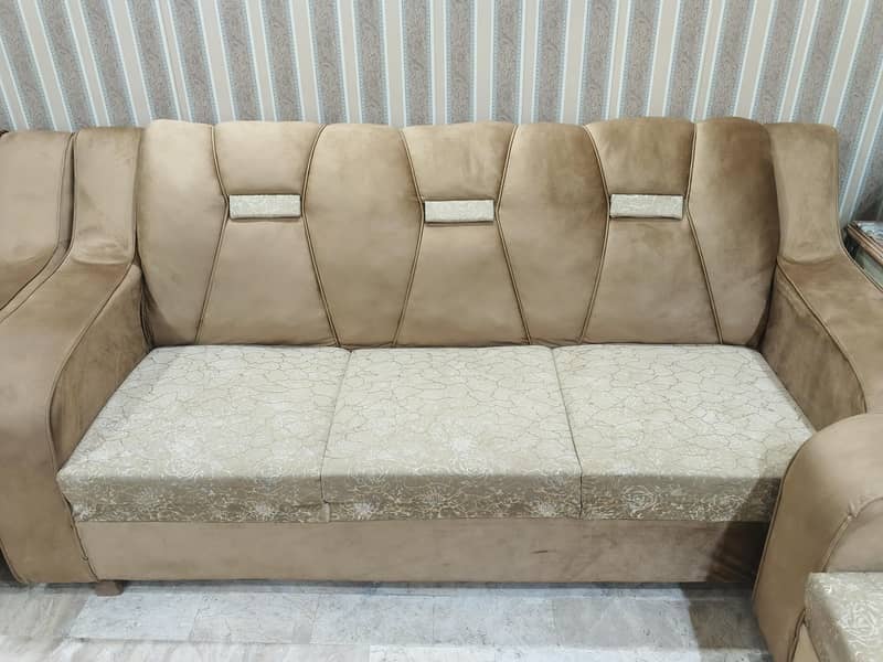 6 setr sofa set (1+2+3=6) urgent sale 1