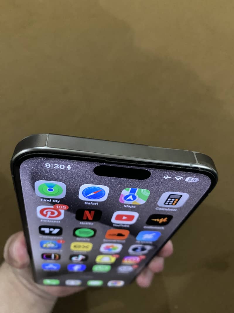Apple iPhone 15 Pro Max 1