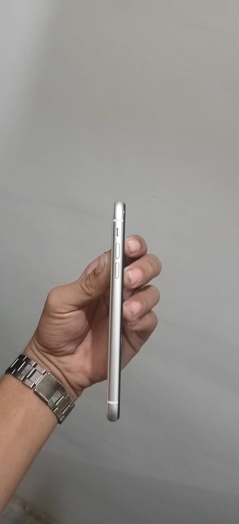 Apple iPhone 11 3