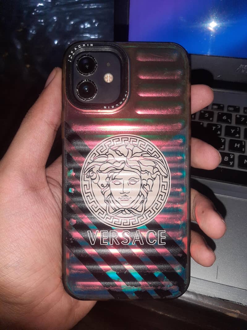 Apple iPhone 12 4