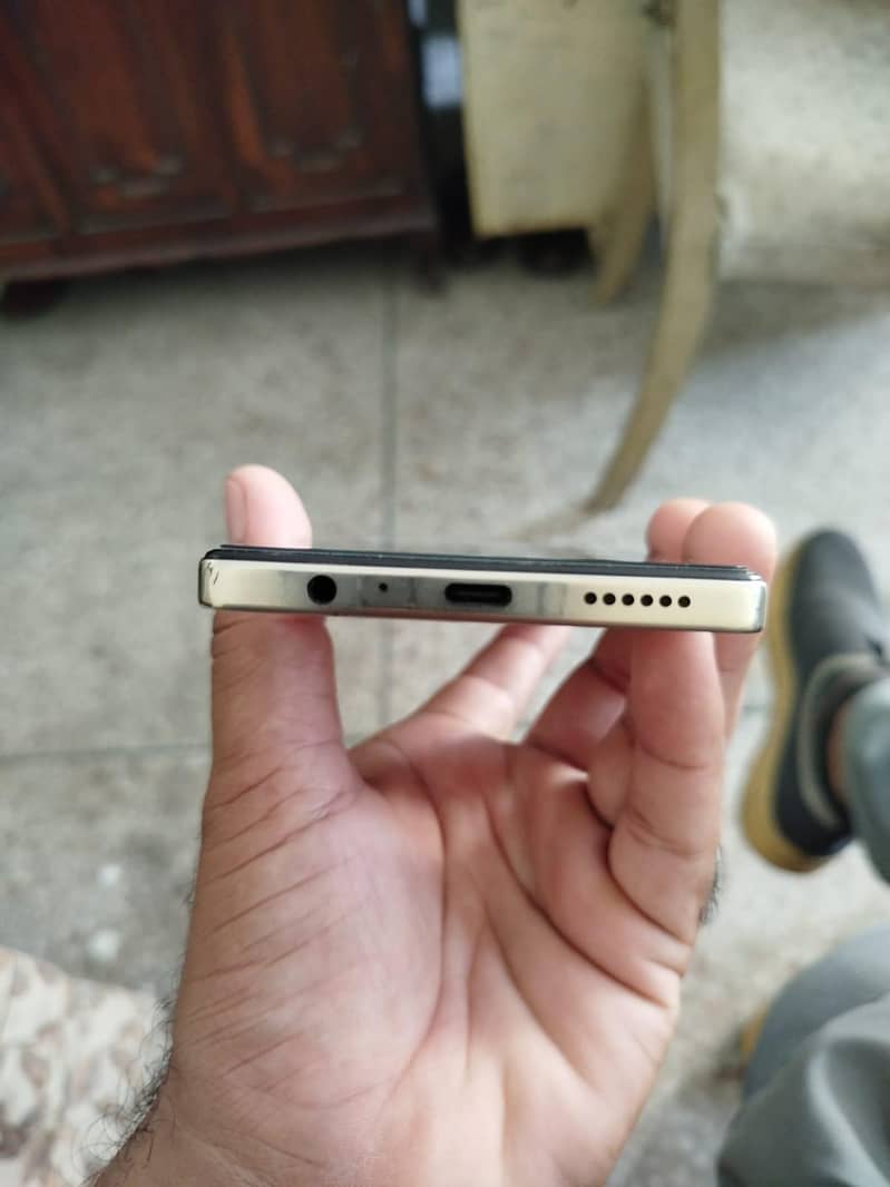Tecno CAMON 30 4