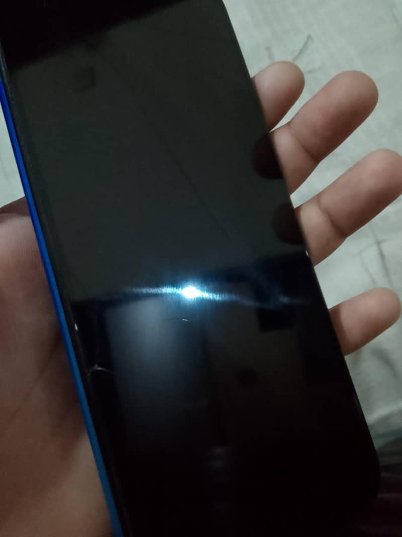 Tecno Spark 4 10