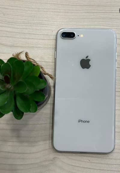 Apple iPhone 8 Plus