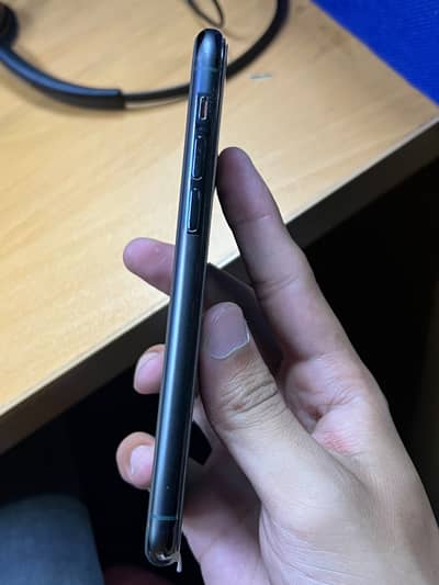 Apple iPhone 11 Pro FU