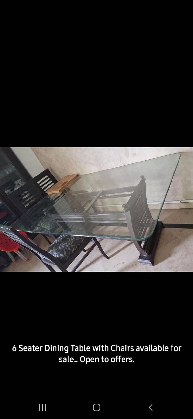 Dining Table + 6 chairs. 0