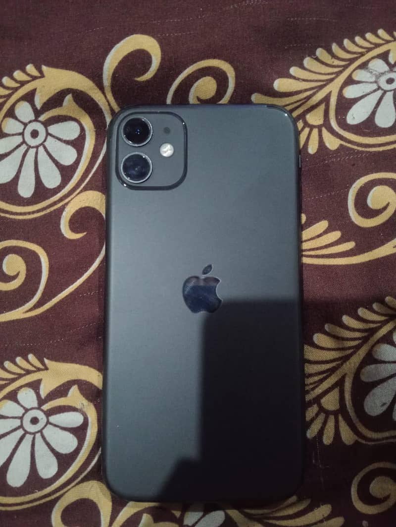 Apple iPhone 11 0