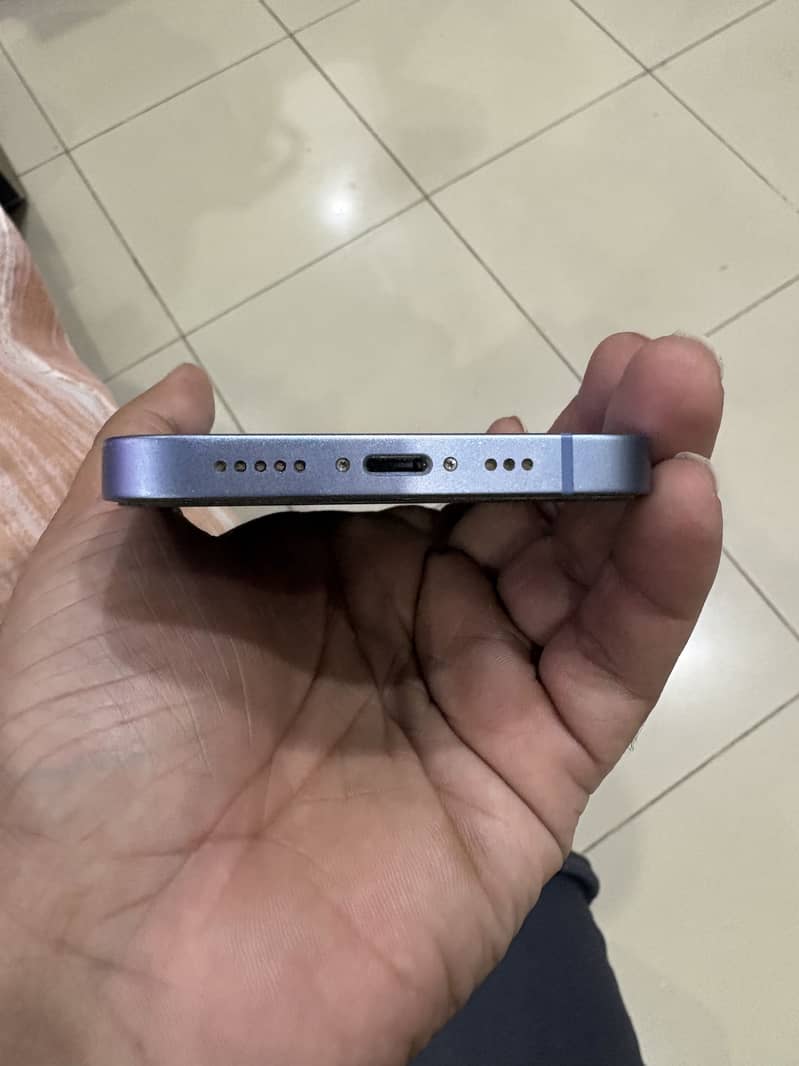 Apple iPhone 14 6