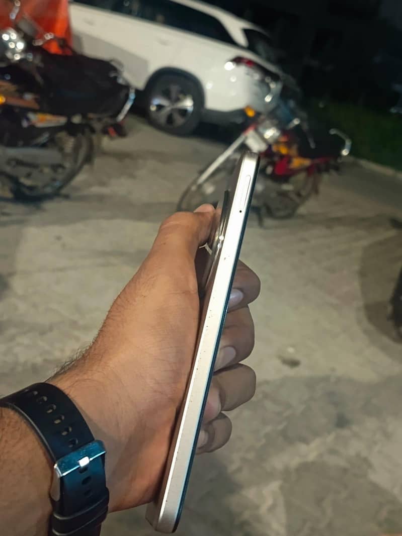Poco C75 8/256 4