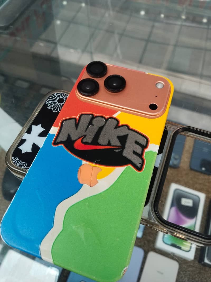 Apple iPhone XR 0