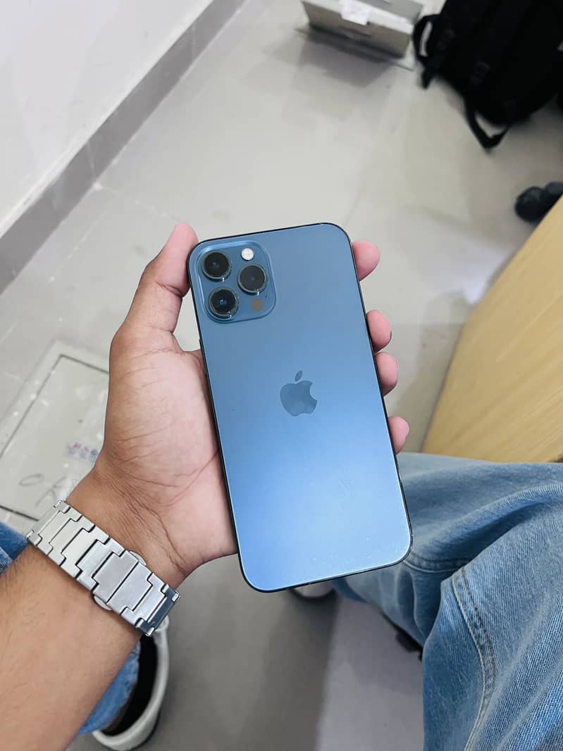 Apple iPhone 12 Pro Max 0