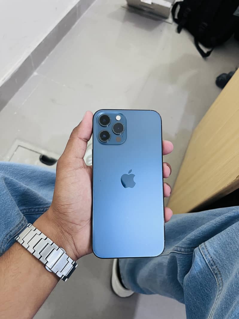 Apple iPhone 12 Pro Max 1