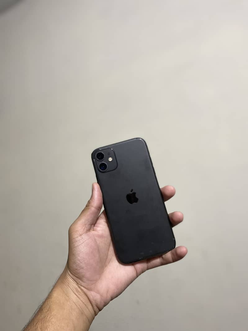 Apple iPhone 11 0