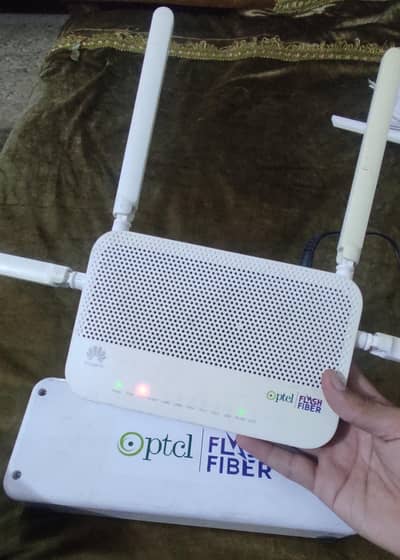 Huawei EchoLife HG8245W5 03121263243