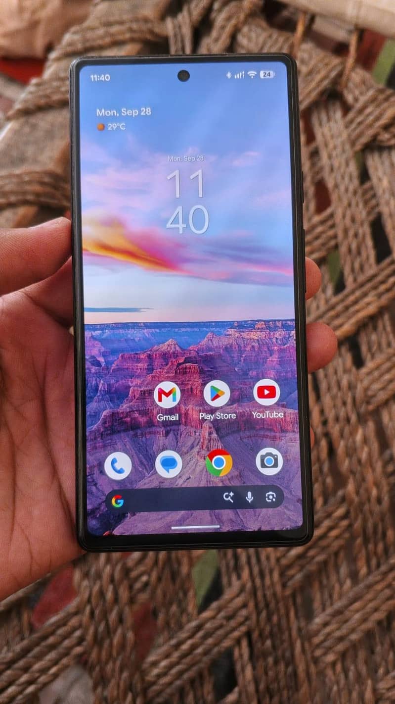 Google Pixel 6a 1