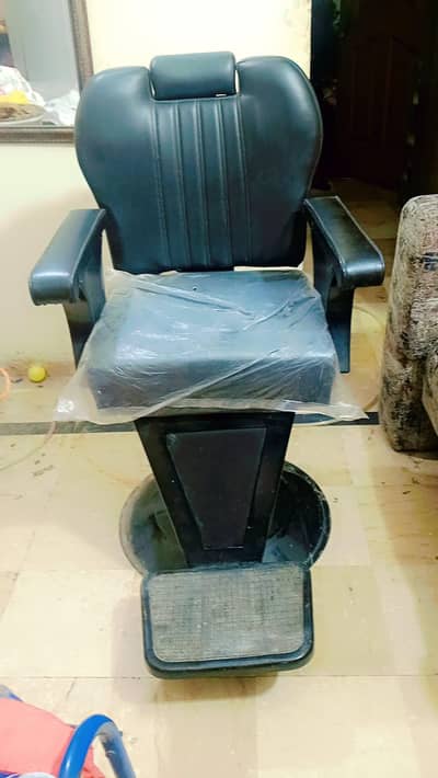 New Barber Chair for Sale at Reasonable Price