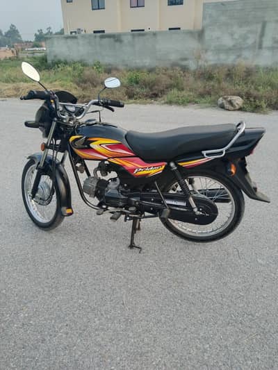 Honda Pridor black color