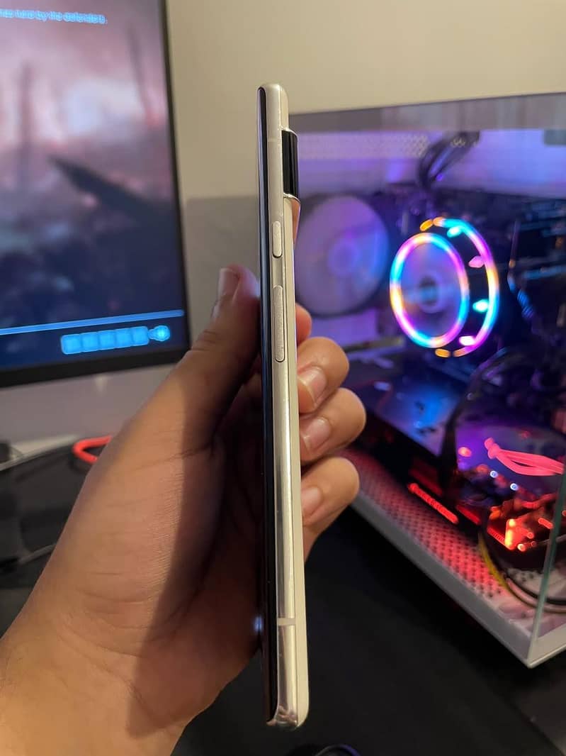 Google Pixel 6 Pro 2