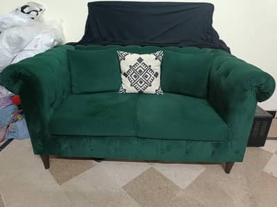 Chester Royal Green Sofa Excellent in Condition