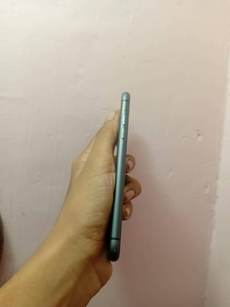 Apple iPhone 11 1