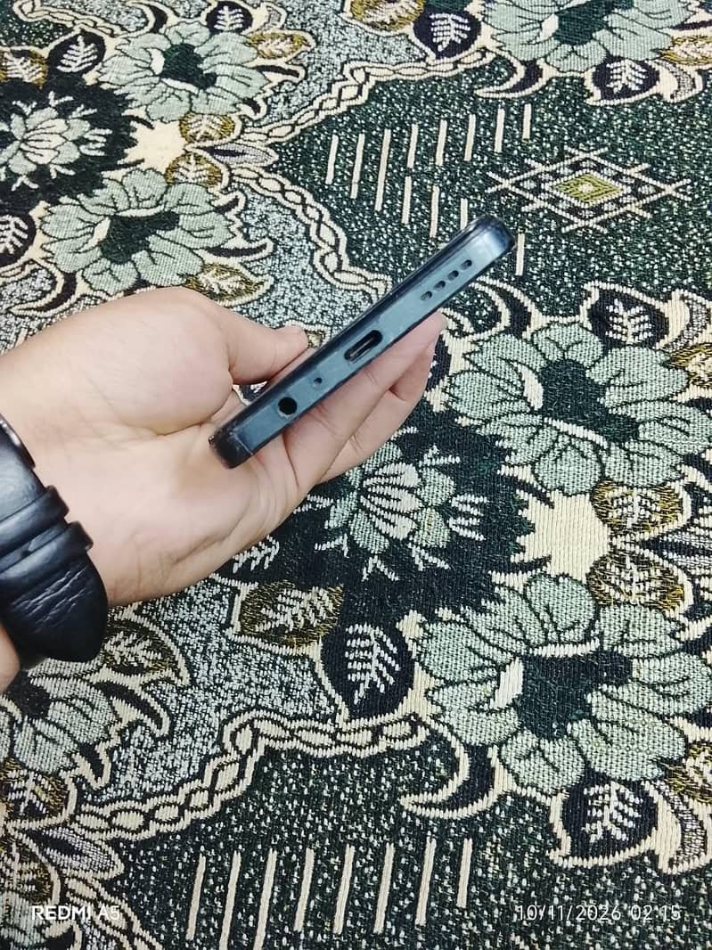 Realme C71 4
