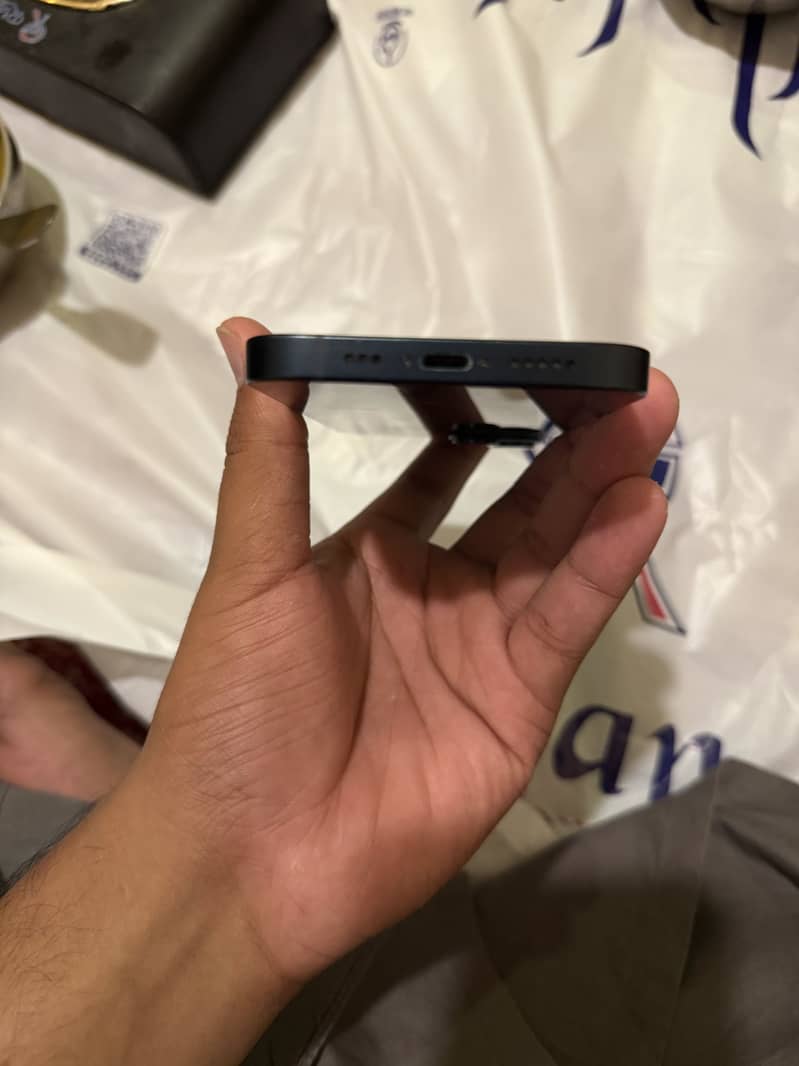 Apple iPhone 14 5