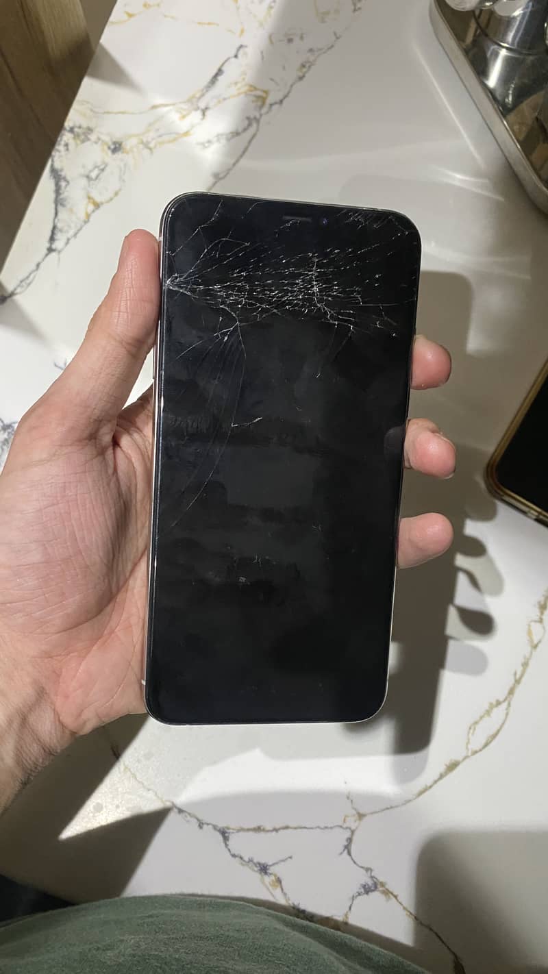 iPhone XS Max PTA 2