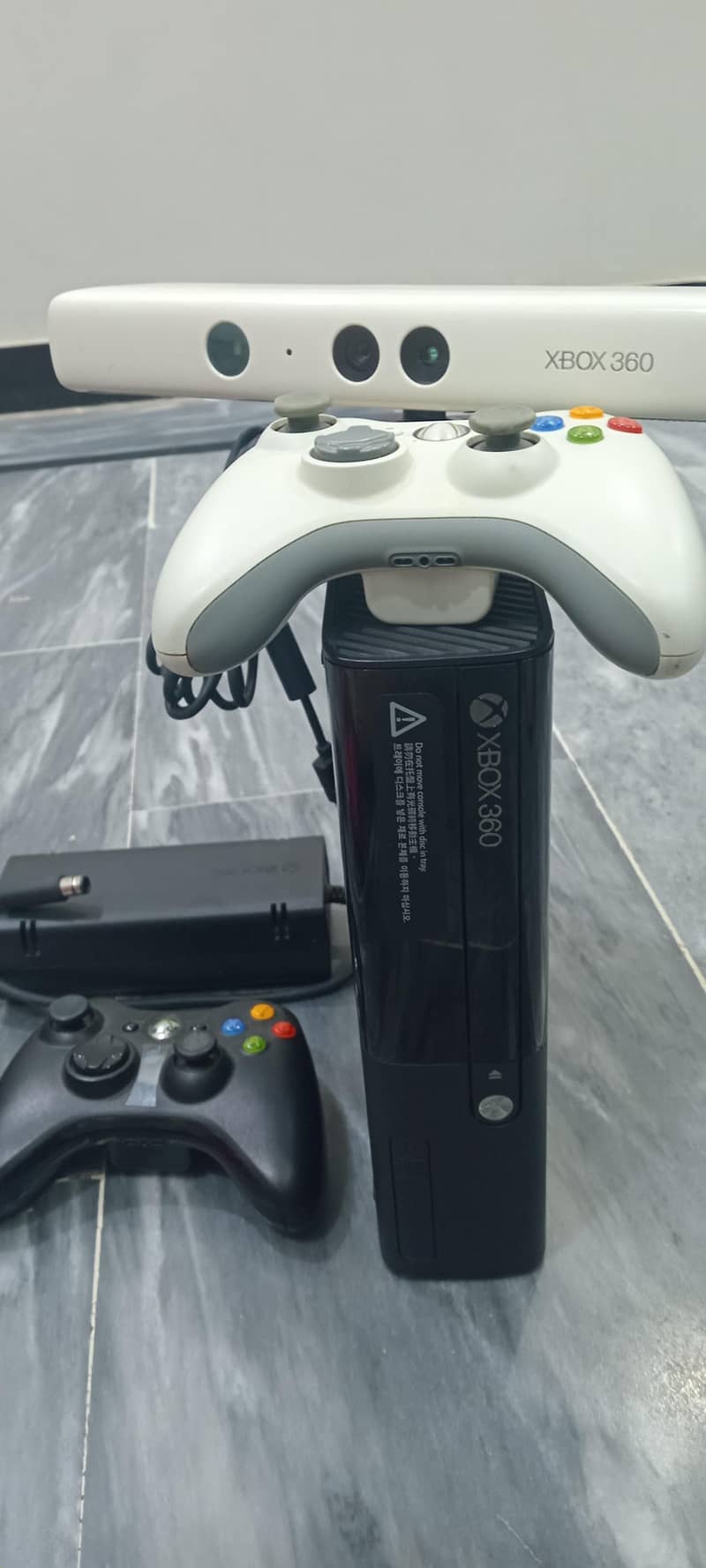 XBOX 360 Slim 1