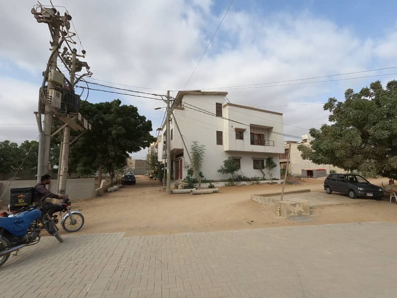 Gulshan-e-usman scheme 33 4