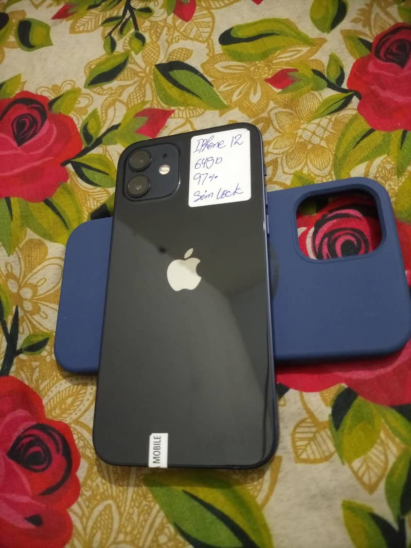 Apple iPhone 12 7