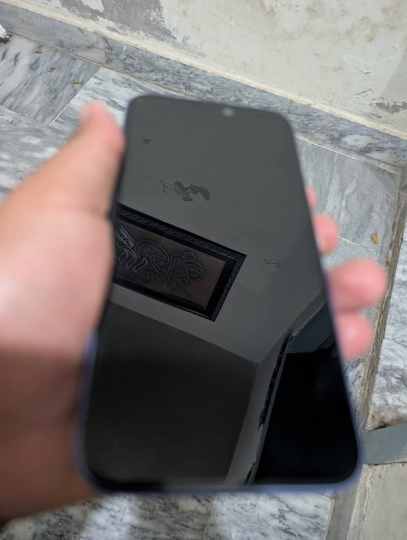 Apple iPhone 16 Plus 5
