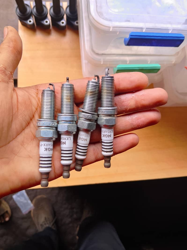 plugs 2
