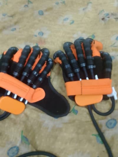 Motorized Finger Exercise Gloves for Hand Rehabilitation