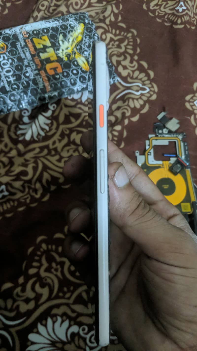Sony & google pixel 3 3