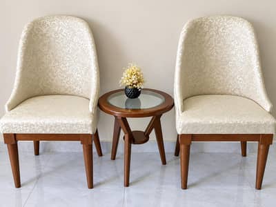 Luxury 2 Chairs with Center