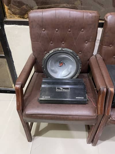 Sound system (woofer with 4 channel amplifier)