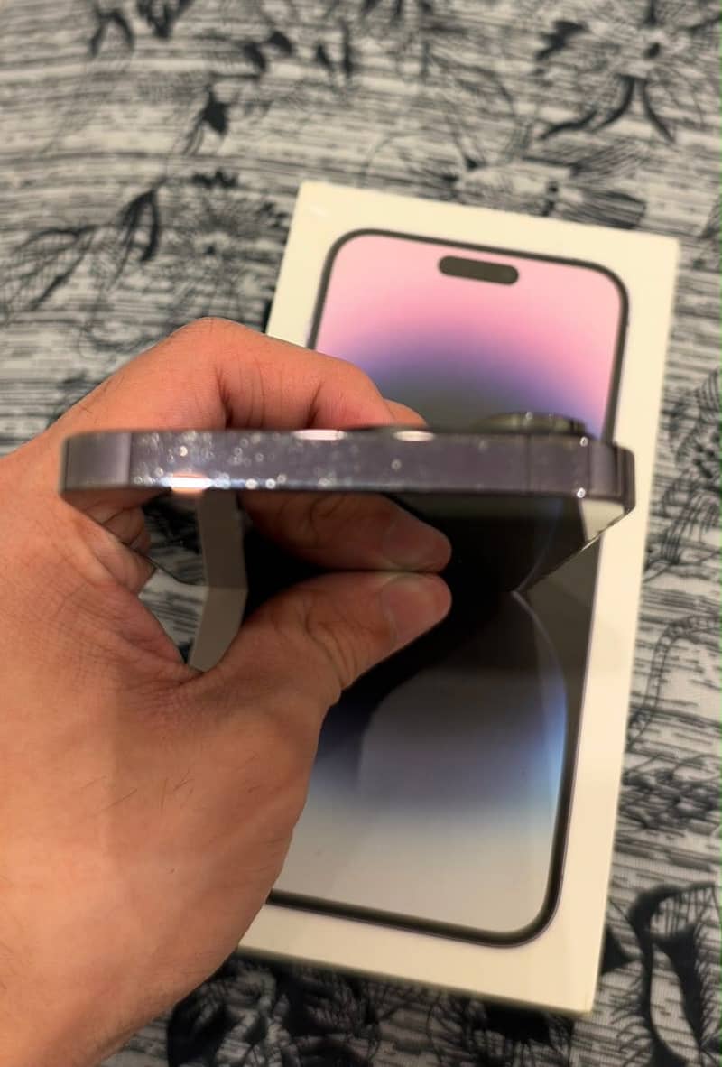 Apple iPhone 14 Pro Max 5